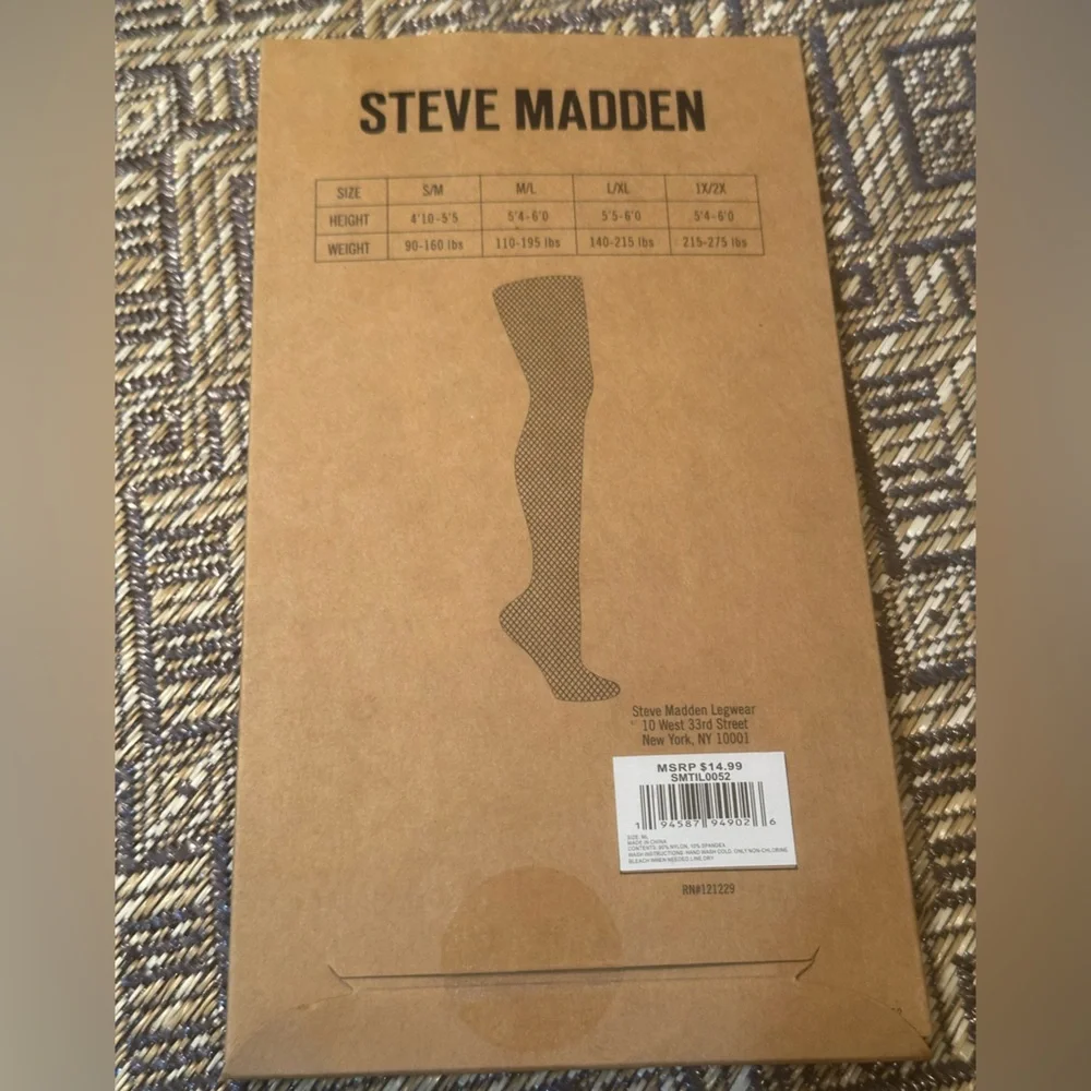 Medium / Large STEVE MADDEN Fashion Tights Fishnet Legwear NWT